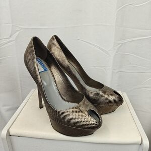 Sergio Rossi Authentic Cachet Peep Toe Platform Pumps size 9 Women's